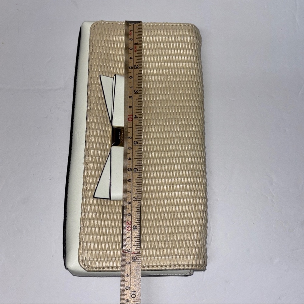 Kate Spade New York Montford Park Straw & White w/ Gold Clutch/Purse - Picture 14 of 15